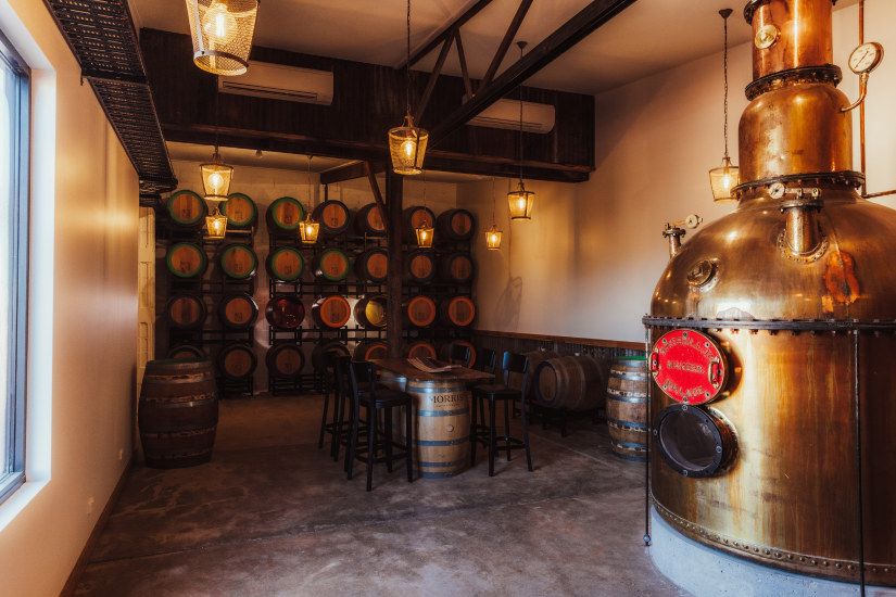 What’s the Difference Between Single Malt and Blended Whisky?